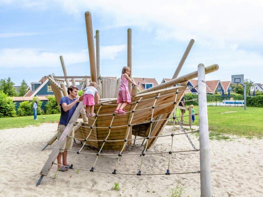 Landal Duinpark 'T Hof Van Haamstede 호텔 버그함스테드 외부 사진